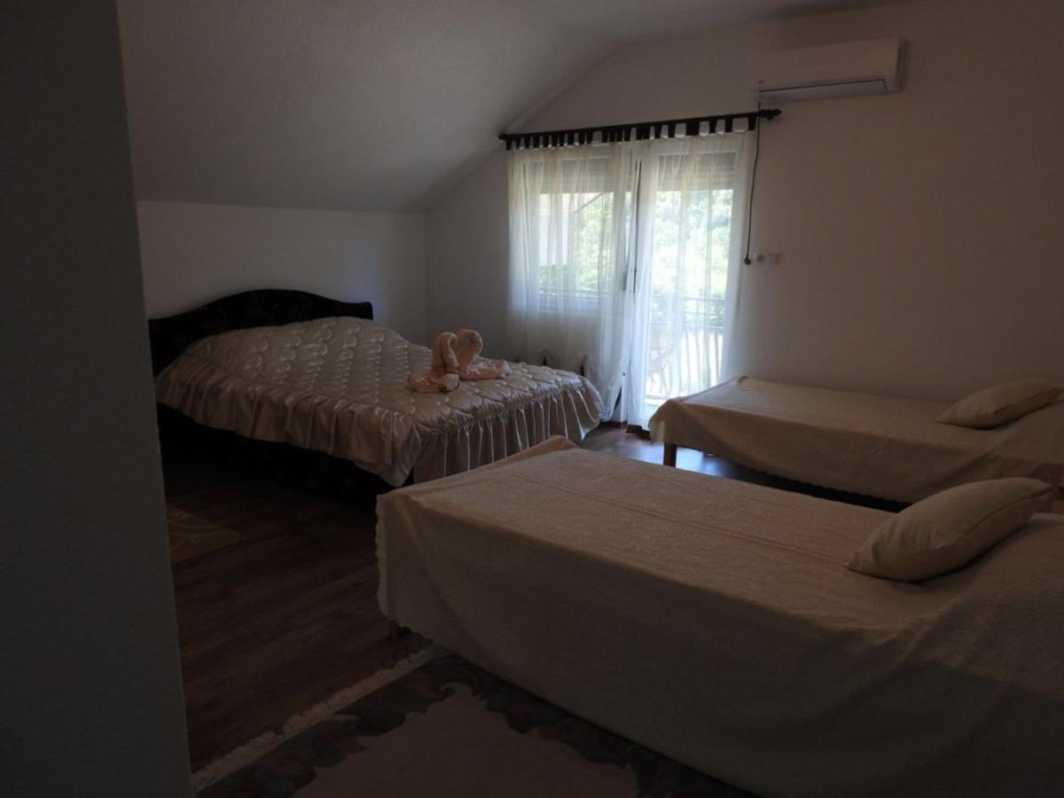 Omar & Una Apartmani Bihac Exterior photo